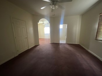 105 Sunny Meadow Drive 3 Beds House for Rent - Photo Gallery 12