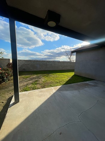 105 Sunny Meadow Drive 3 Beds House for Rent - Photo Gallery 17