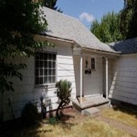 710 NE Illinois Street 1 Bed Apartment for Rent
