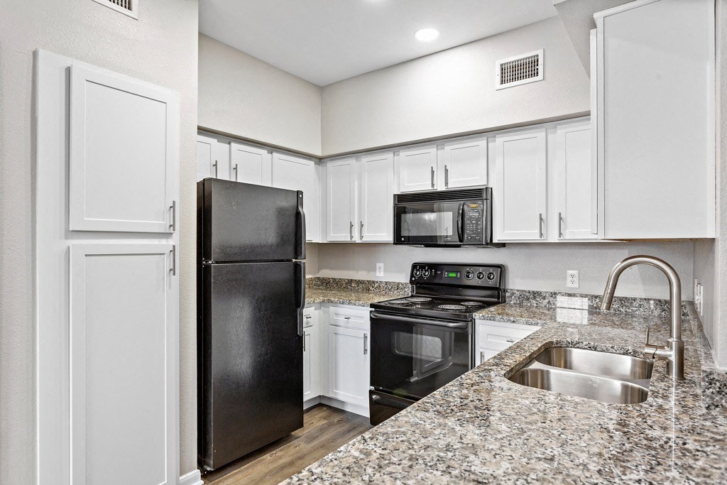 Granite Countertop at The Vista on Brodie, Austin, TX, 78745