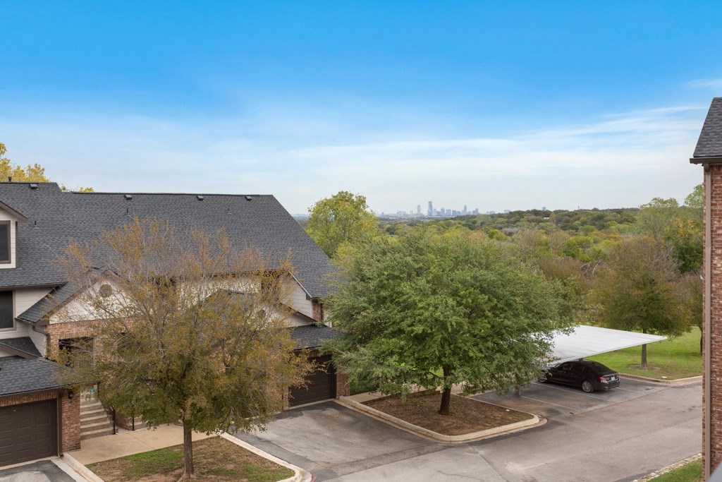Exterior at The Vista on Brodie, Texas