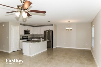 470 Earhart Drive 3 Beds House for Rent - Photo Gallery 4