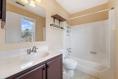 123 Palace Circle 3 Beds Apartment for Rent