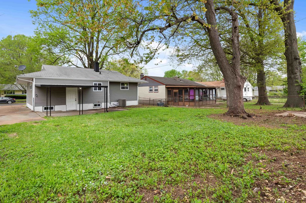 10754 Glen Garry Road 3 Beds House for Rent - Photo Gallery 14