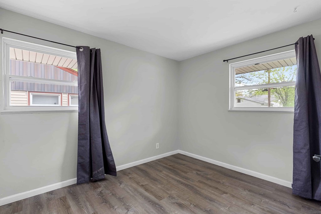 10754 Glen Garry Road 3 Beds House for Rent - Photo Gallery 3