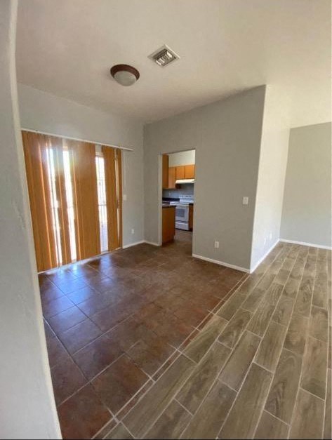 1383 E Zulema Loop 3 Beds Apartment for Rent