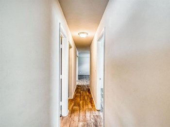 272 W Bay Ave,101 1-3 Beds Apartment for Rent - Photo Gallery 14