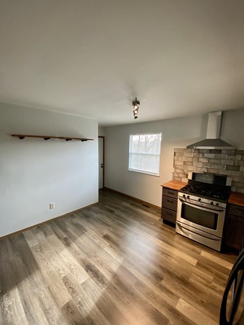 7048 Beulah 3 Beds House for Rent - Photo Gallery 9