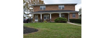 2 bed duplex, 1 bath, no garage