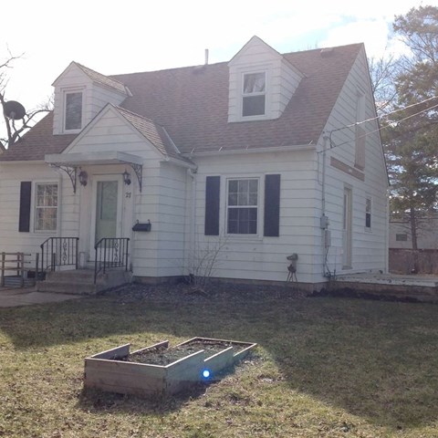 27 9Th Ave Ne 3 Beds Apartment for Rent