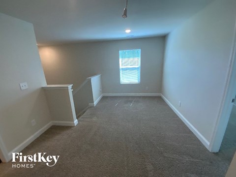 5225 COBBLESTONE GLEN DRIVE 3 Beds Apartment for Rent