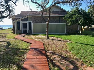 6470 East Bay Blvd 3 Beds Apartment for Rent