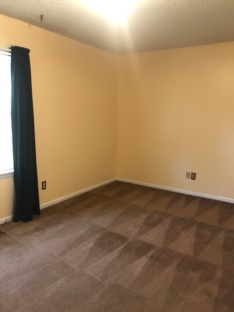 2810 FOURTH ST - NO PETS ALLOWED 3 Beds Apartment for Rent