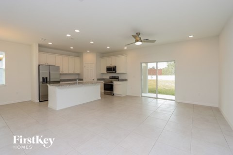 129 Windsor Reserve Drive 4 Beds Apartment for Rent