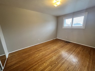 19 Ascot Ave 3 Beds Apartment for Rent