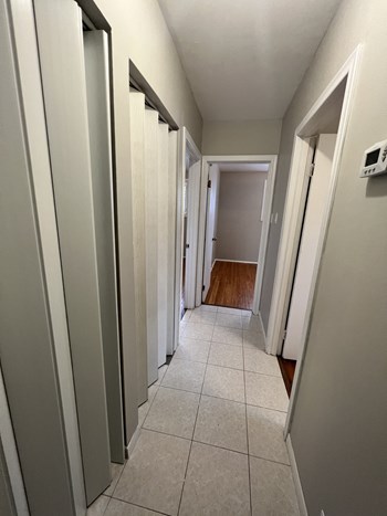 19 Ascot Ave 3 Beds House for Rent - Photo Gallery 7