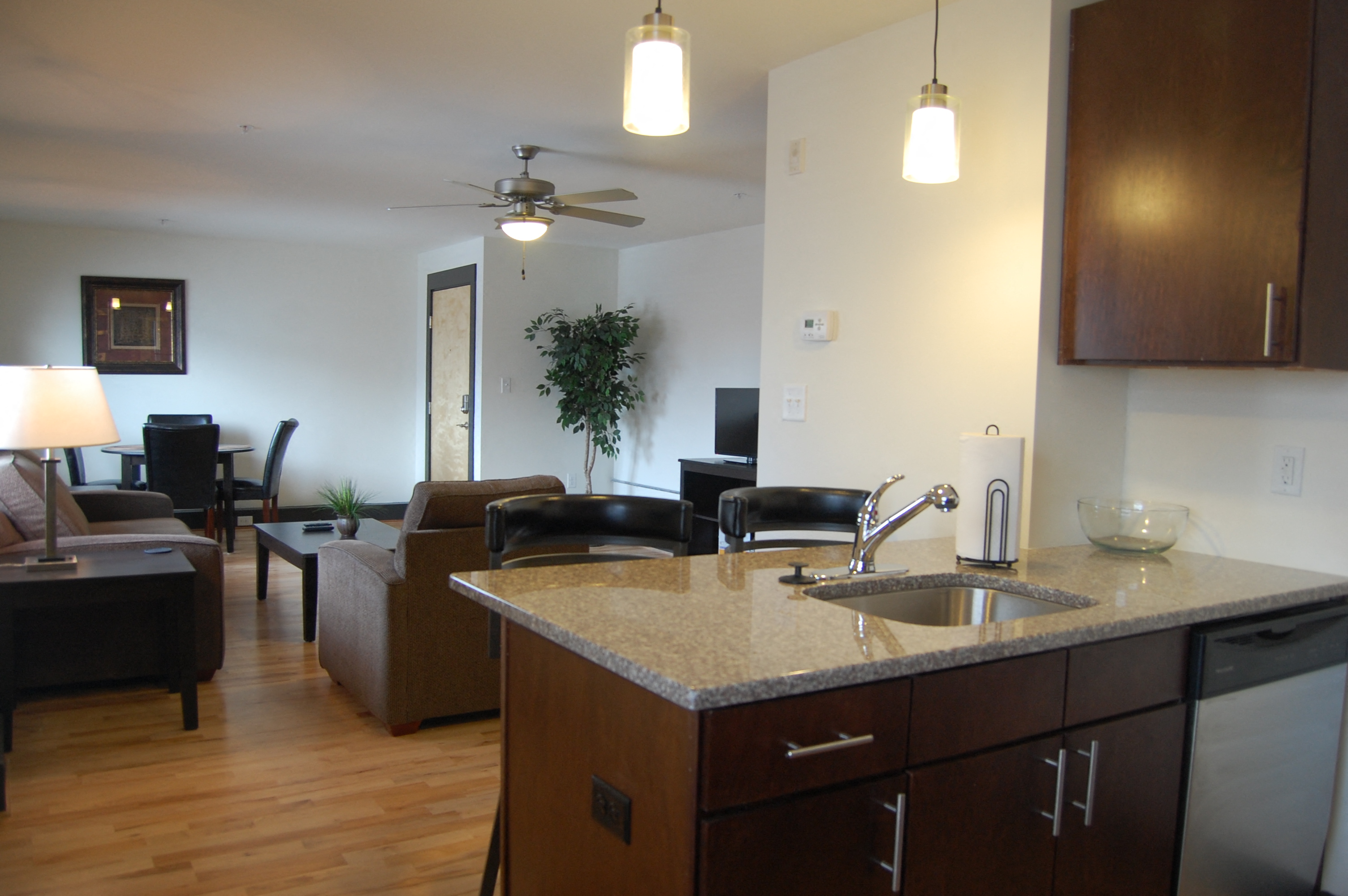 4n4 Midtown luxury apartments richmond va all inclusive