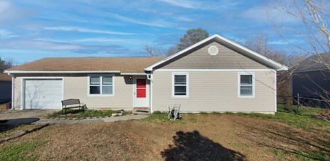 1008 Ridgecrest Lane 3 Beds Apartment for Rent