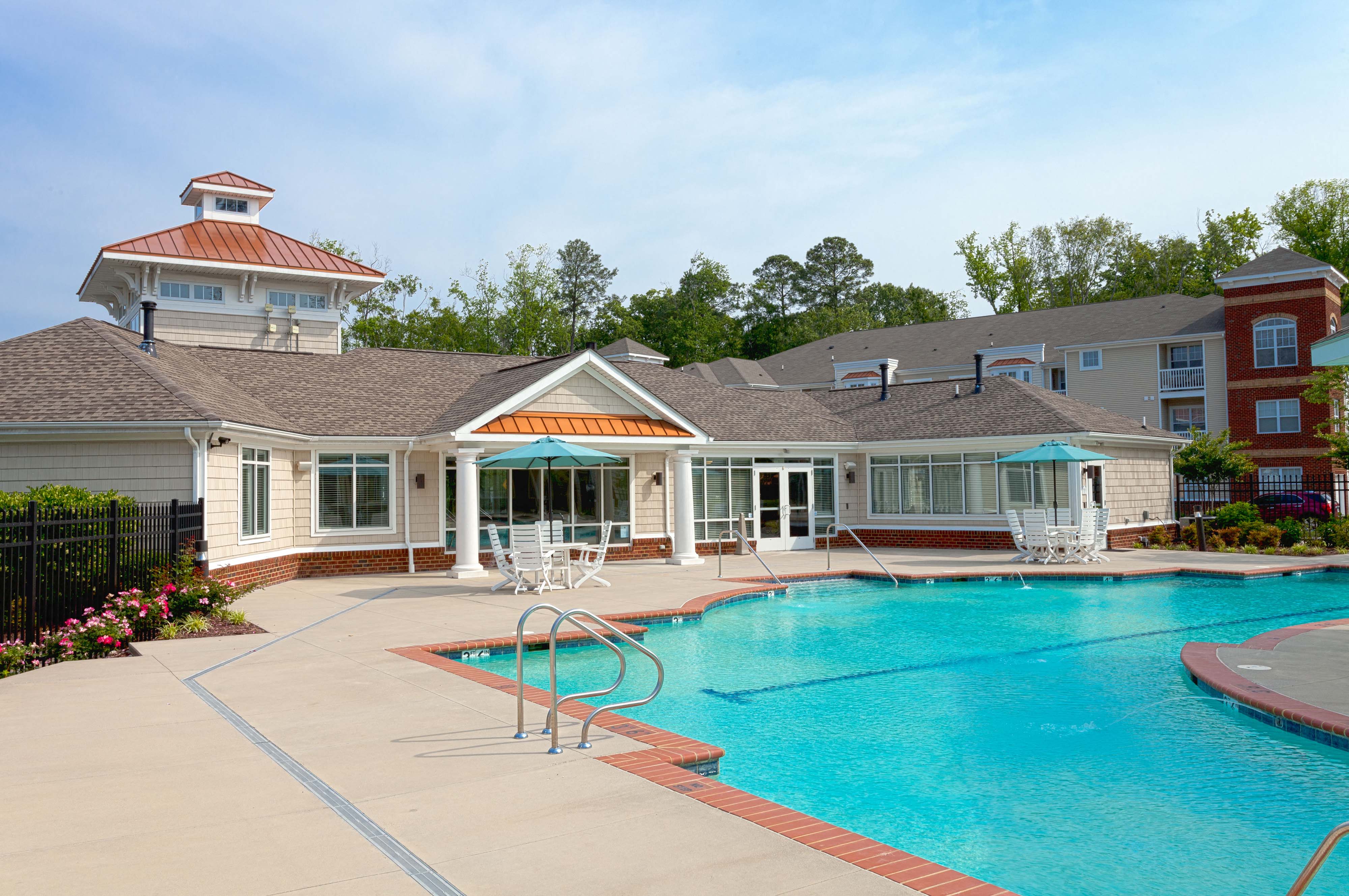 700 Acqua at Windy Knolls* Apartments in Newport News, VA