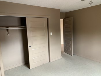 515 23 Avenue SW 1-2 Beds Apartment for Rent - Photo Gallery 5