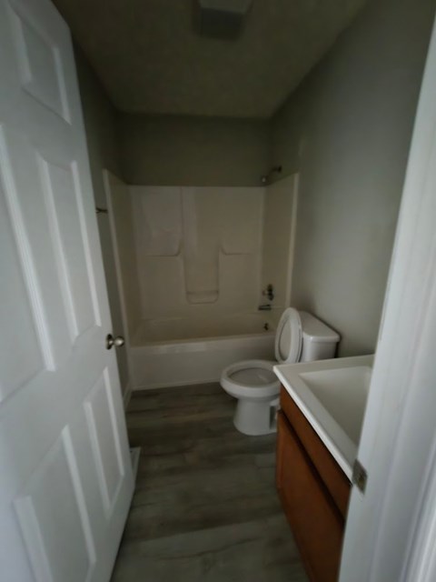 371 PENSON ST 3 Beds Apartment for Rent