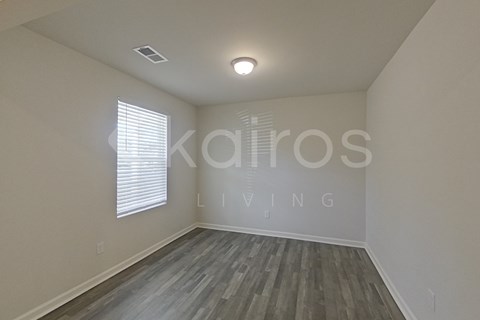 2513 Upland Cir SE 4 Beds Apartment for Rent