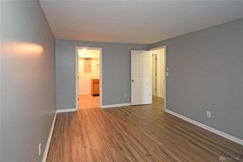 5359 Dunmore Drive 2 Beds House for Rent - Photo Gallery 12