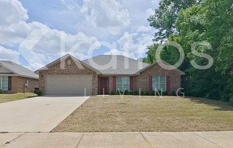 782 Heather Dr 4 Beds Apartment for Rent