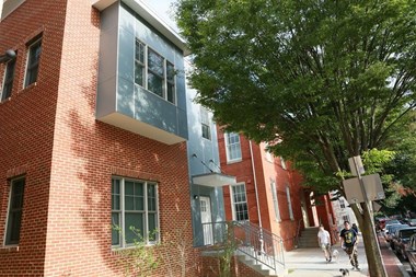 520 N. Market St. 3 Beds Apartment for Rent