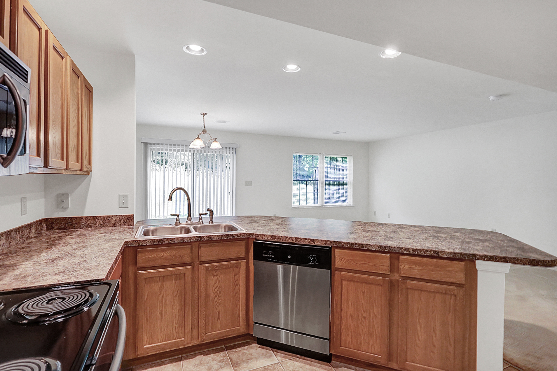 Rent a town house in Harrisburg, PA | Park View Townhomes | Property Management, Inc.