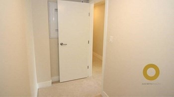 1703-1088 Richards St 2 Beds House for Rent - Photo Gallery 3