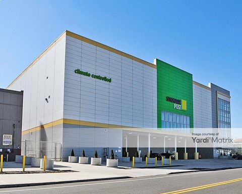Storage Units for Rent available at 620 Richmond Terrace, Staten Island, NY 10301