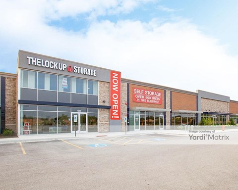 Storage Units for Rent available at 1255 South Naper Blvd, Naperville, IL 60540