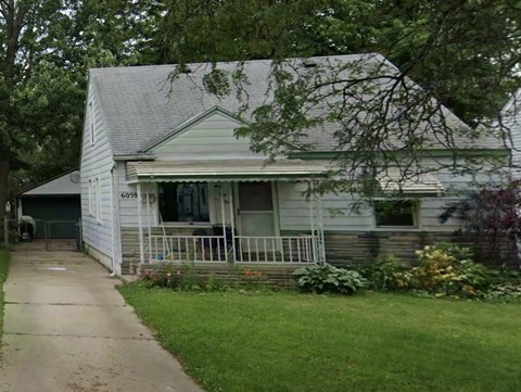 6059 Helen St 4 Beds Apartment for Rent