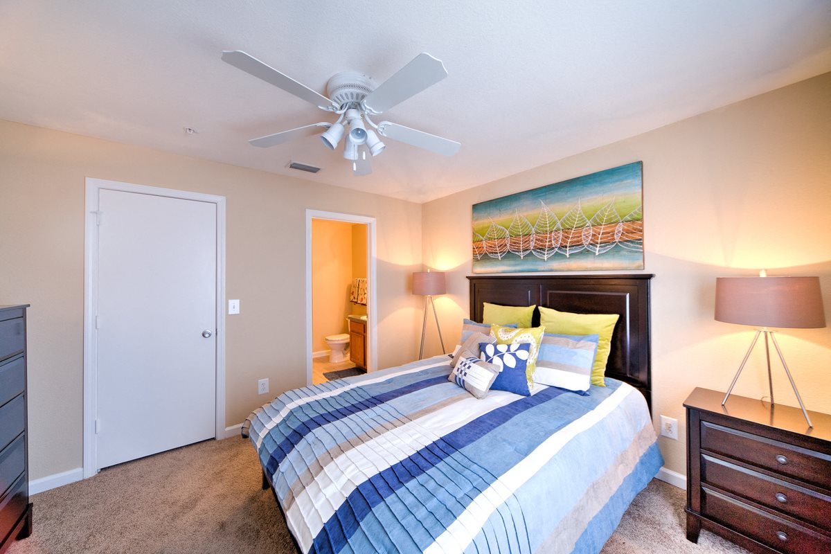 Thomas Chase Apartments Bedroom Thomas Chase Apartments Bedroom