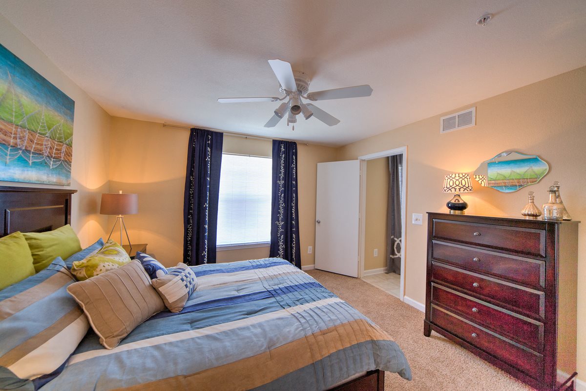 Thomas Chase Apartments Bedroom Thomas Chase Apartments Bedroom