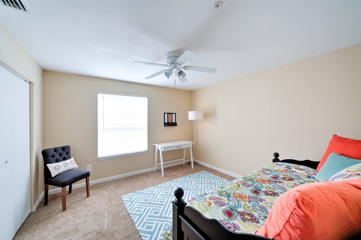 Thomas Chase Apartments Bedroom Thomas Chase Apartments Bedroom