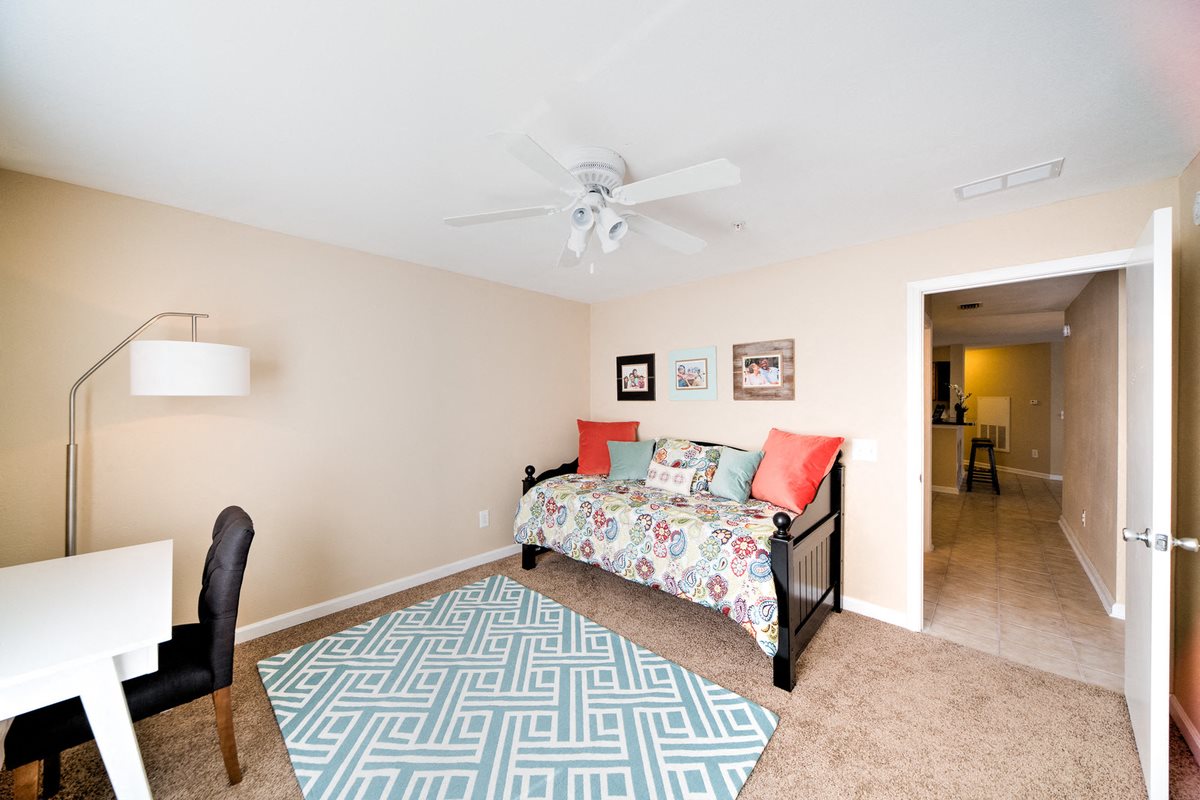 Thomas Chase Apartments Bedroom Thomas Chase Apartments Bedroom