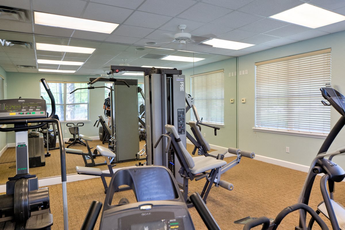 Thomas Chase Apartments Fitness Center Thomas Chase Apartments Fitness Center