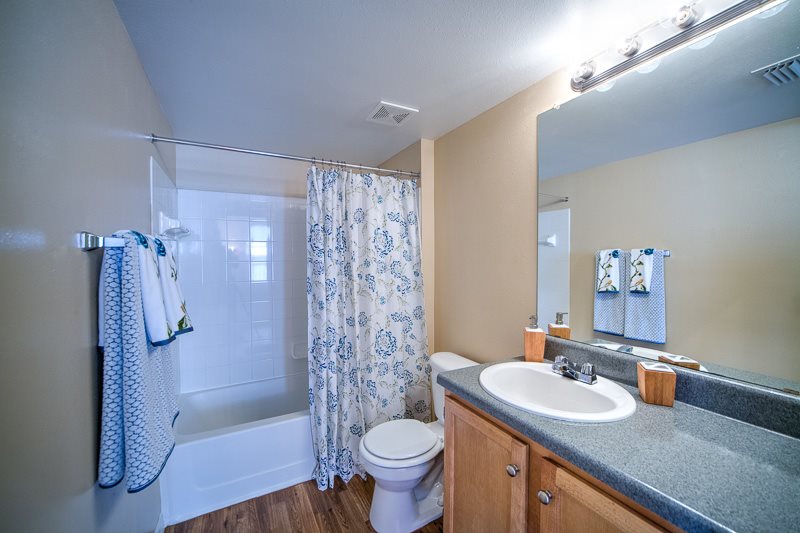 Lindsey Terrace Bathroom Lindsey Terrace Bathroom
