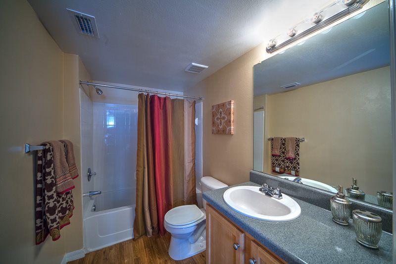 Lindsey Terrace Bathroom Lindsey Terrace Bathroom