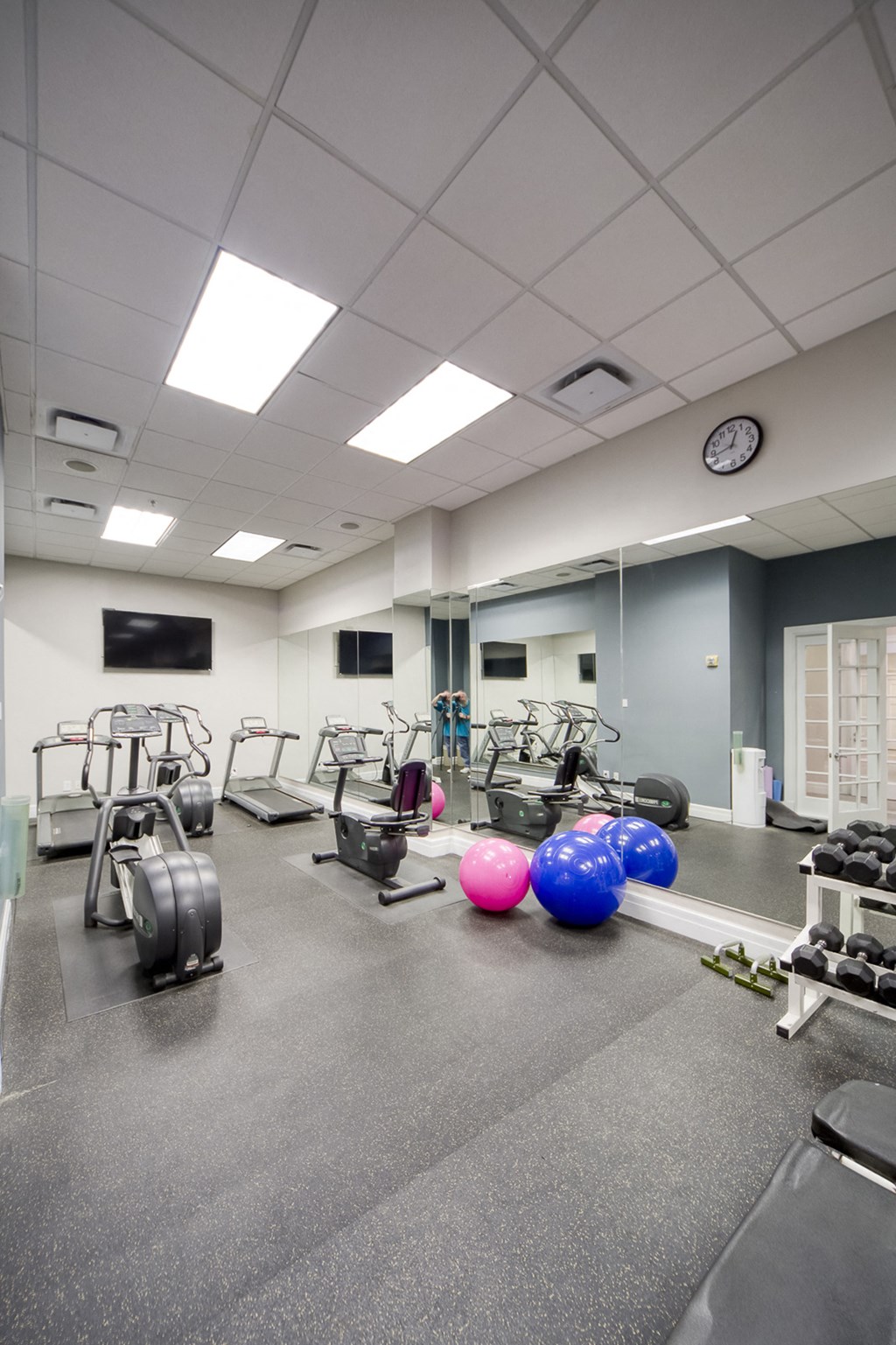 11 East Apartments | Jacksonville FL