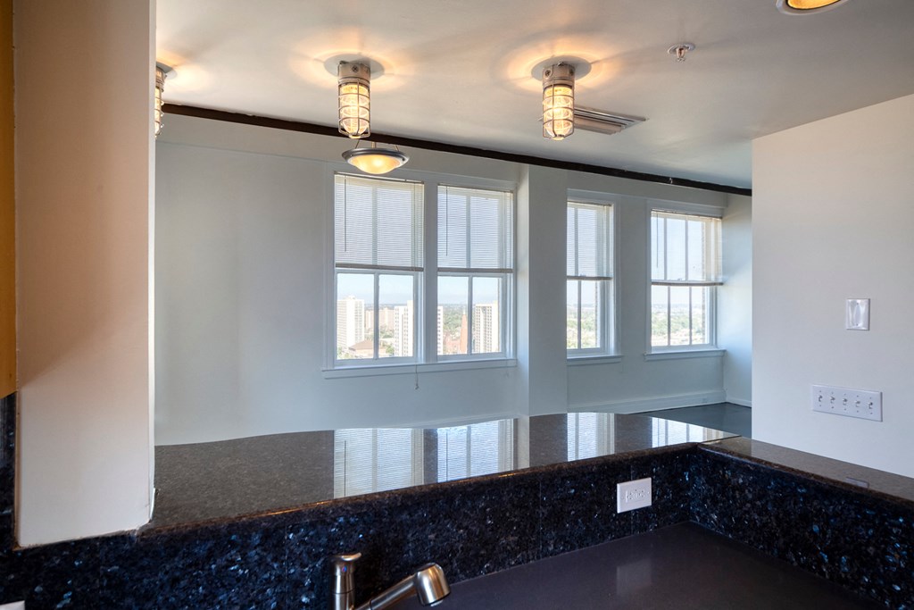 11 East Apartments | Jacksonville FL