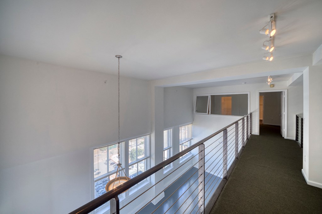 11 East Apartments | Jacksonville FL