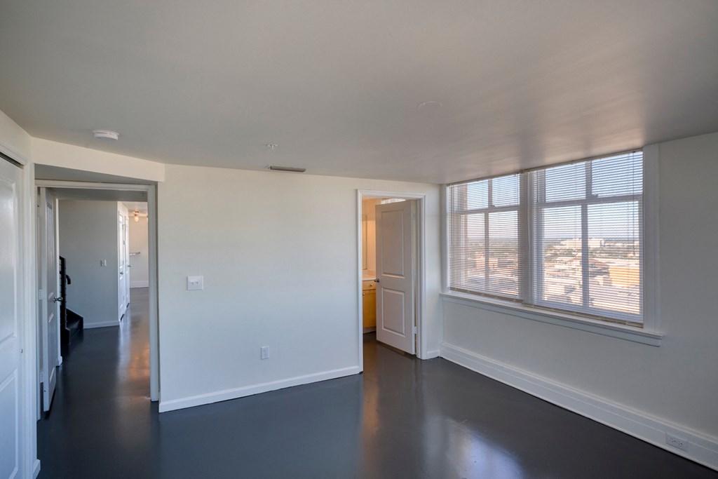 11 East Apartments | Jacksonville FL