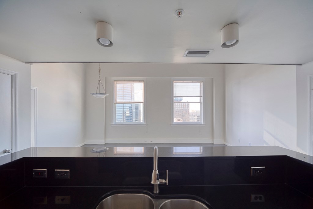 11 East Apartments | Jacksonville FL