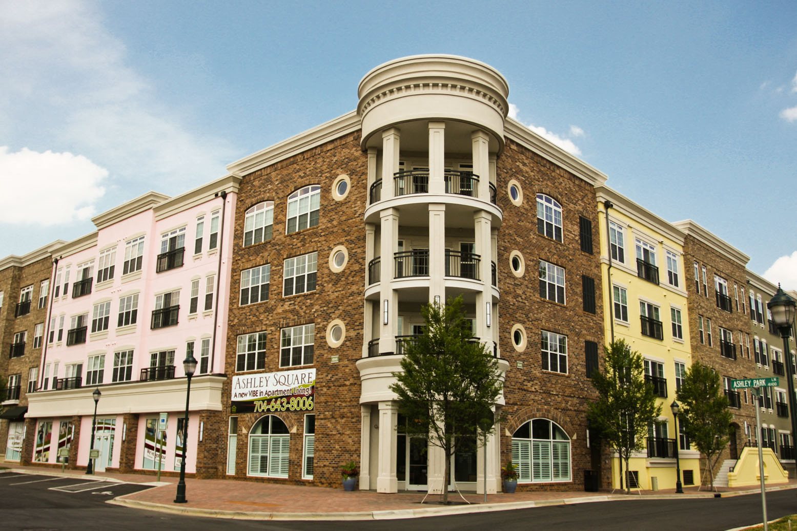 Ashley Square at Southpark Luxury Apartments Ashley Square at Southpark Luxury Apartments