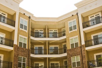 Ashley Square At Southpark Apartments 4845 Ashley Park Lane Charlotte Nc Rentcafe