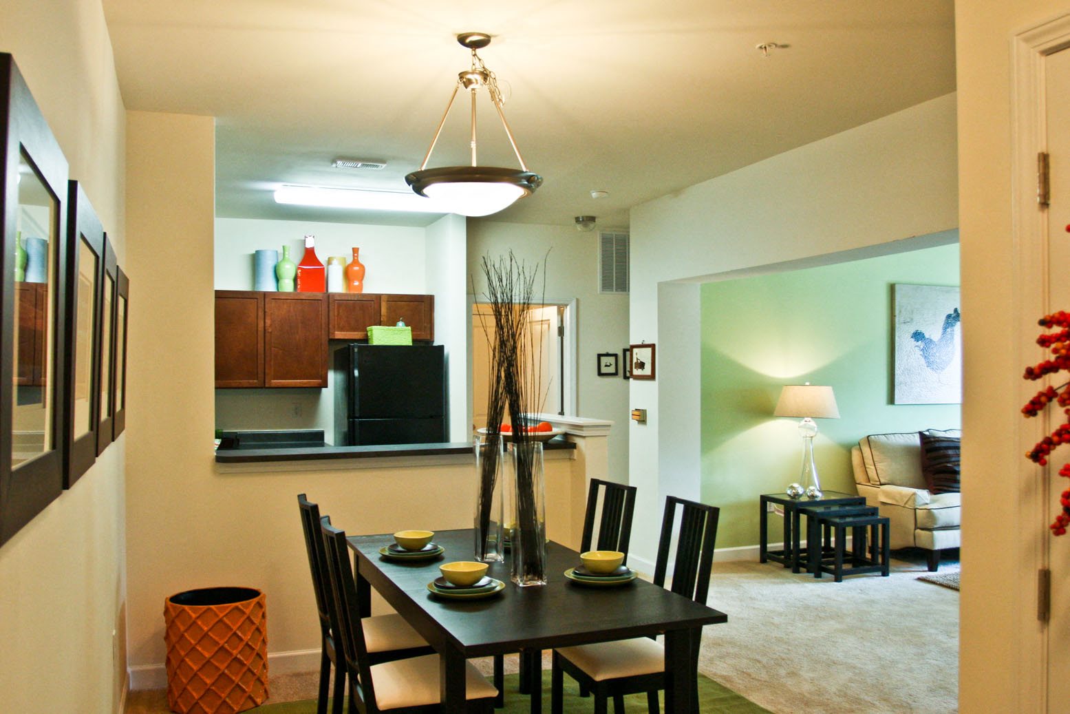 Ashley Square at Southpark Luxury Apartments Ashley Square at Southpark Luxury Apartments