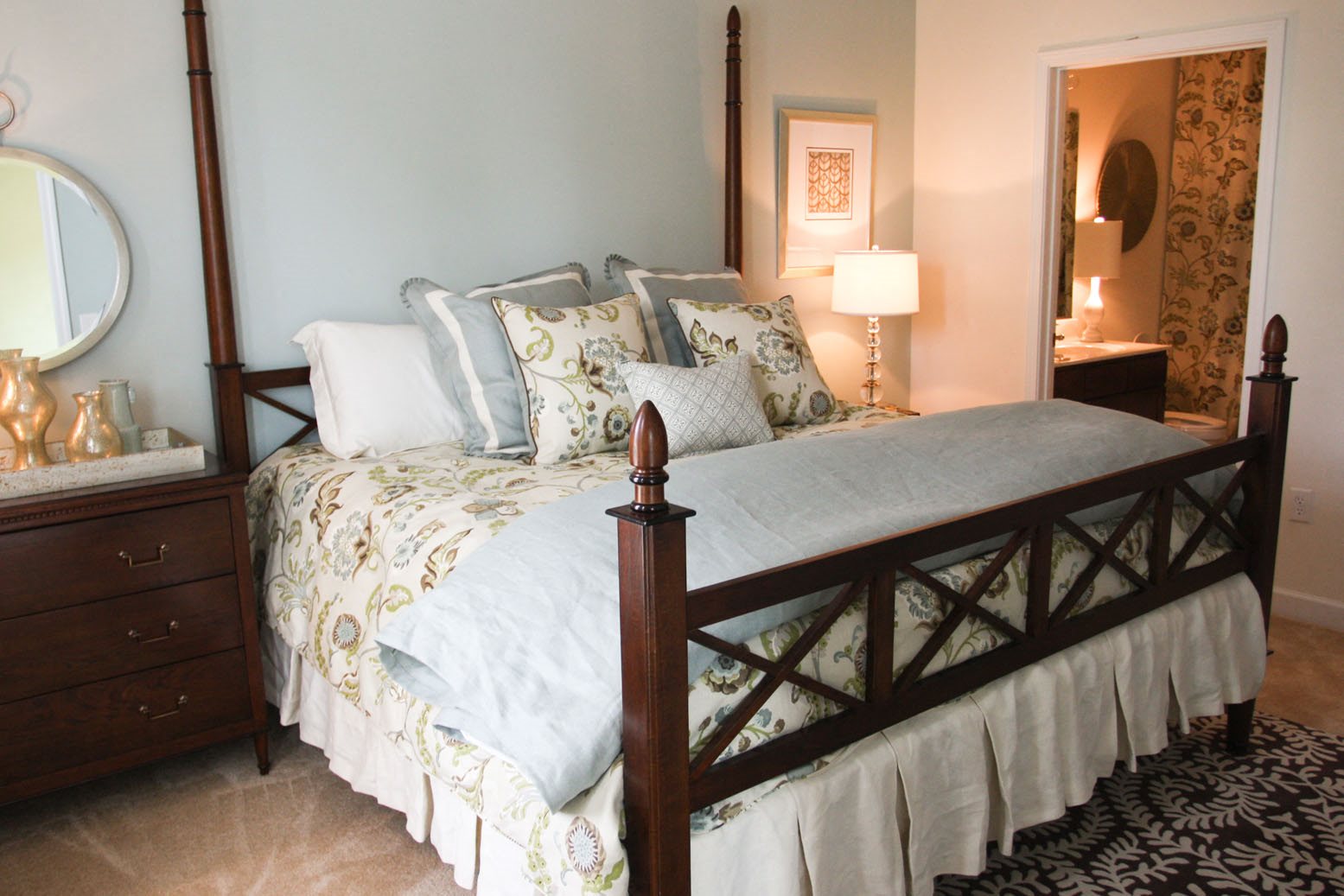 Ashley Square at Southpark Luxury Apartments Ashley Square at Southpark Luxury Apartments